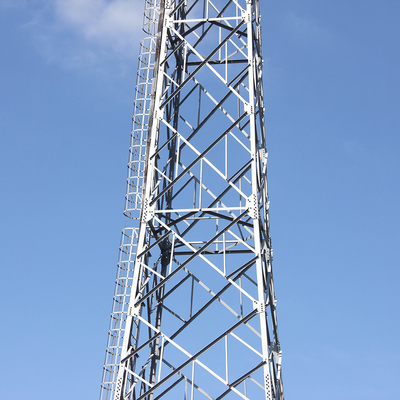 De gegalvaniseerde Mast van de het Roostertoren van Q355b Zelfstandige voor Telecommunicatie